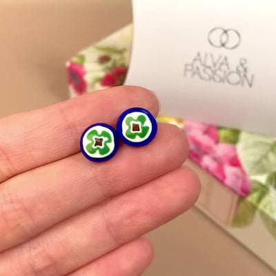 Full Bloom Stud Earrings (10mm)