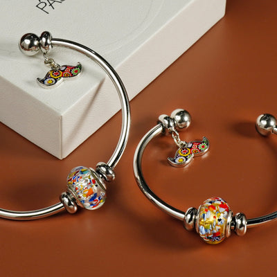 The Kiss Charm Bangle - Silver - Charm Bangle